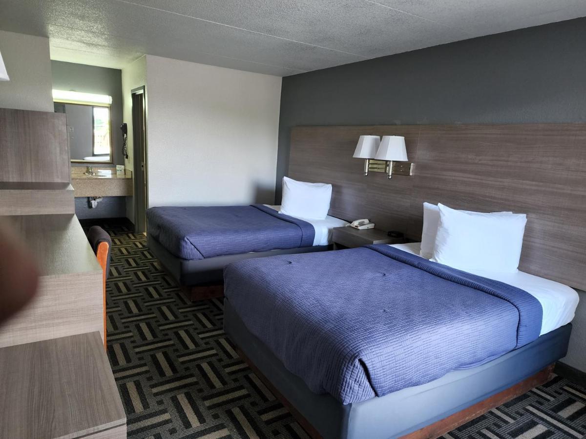 Drakes Creek Inn - Formerly The Relax Inn Hendersonville Eksteriør bilde