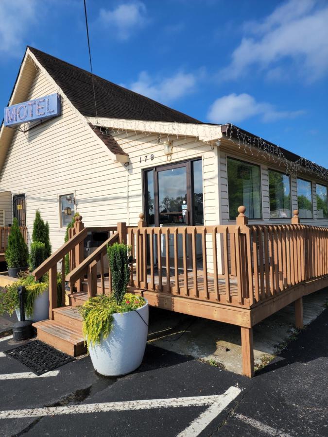 Drakes Creek Inn - Formerly The Relax Inn Hendersonville Eksteriør bilde