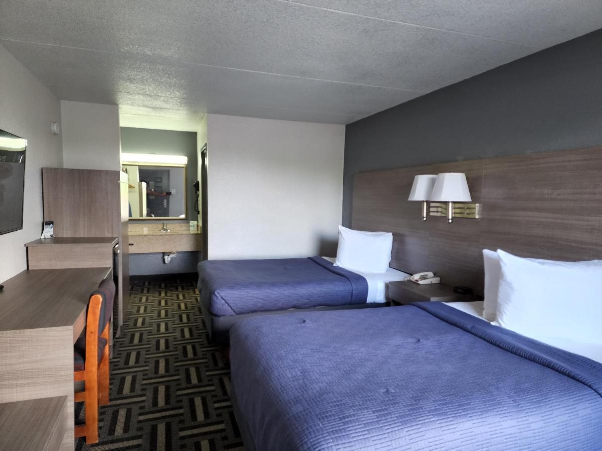 Drakes Creek Inn - Formerly The Relax Inn Hendersonville Eksteriør bilde